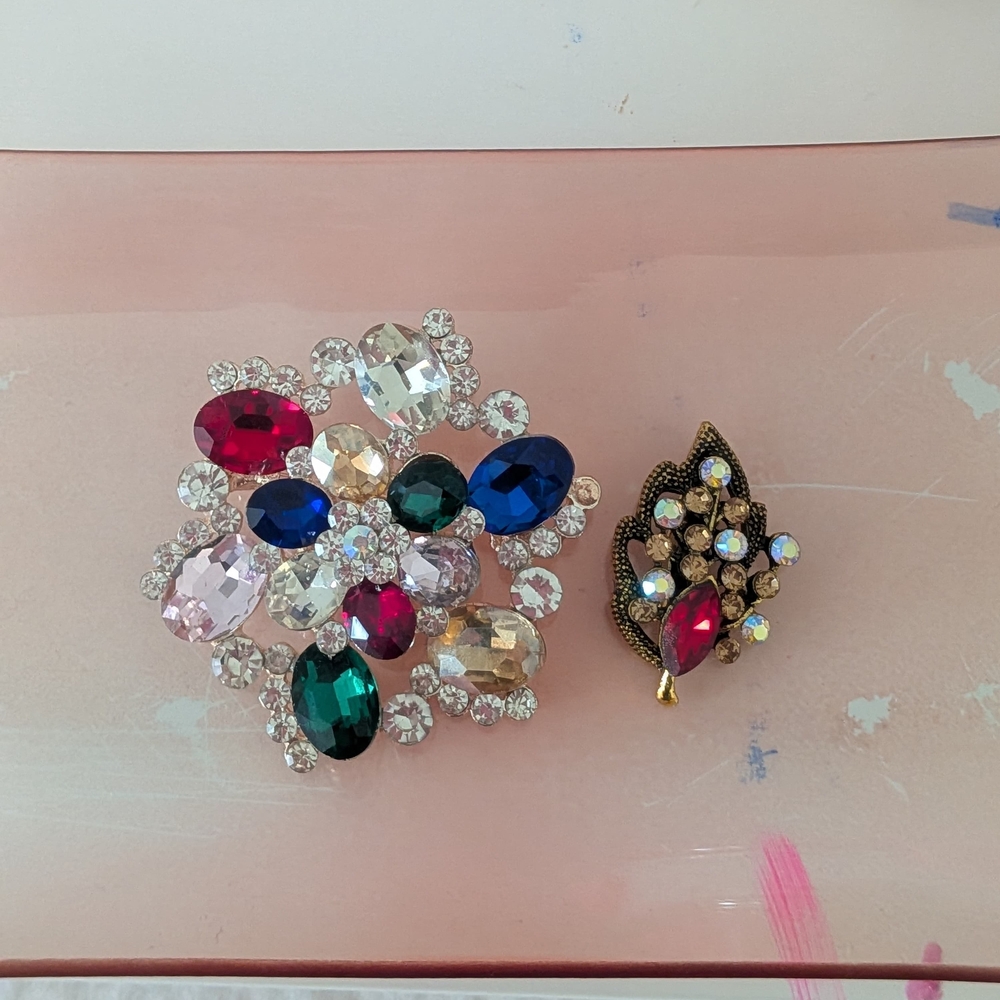 Vintage Multicolor Crystal Brooch Set